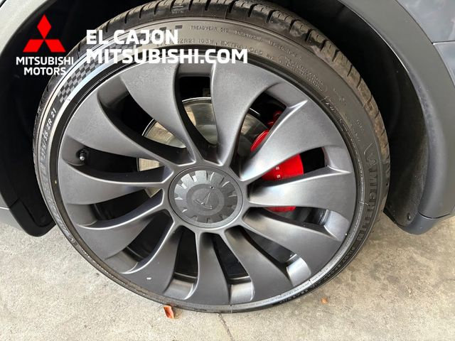 Used 2023 Tesla Model Y Performance AWD/4WD image 6