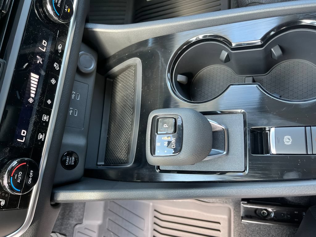 New 2026 Nissan Rogue SV AWD/4WD image 25