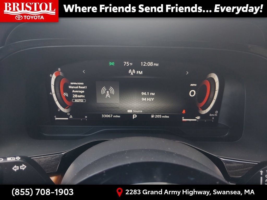 Used 2023 Nissan Pathfinder Platinum AWD/4WD image 30
