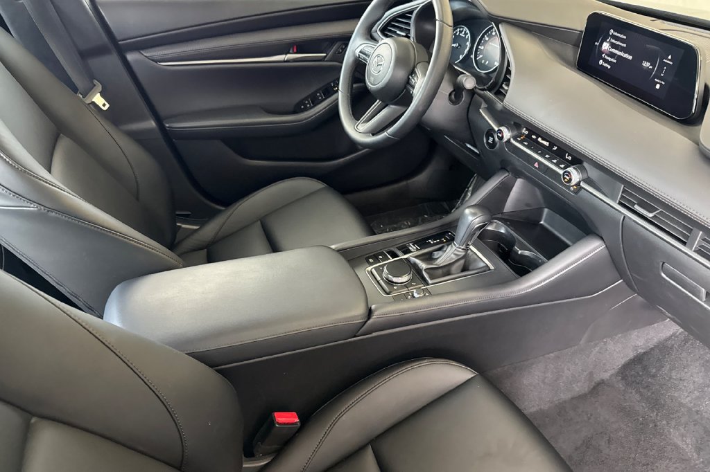 Certified 2026 MAZDA MAZDA3 s Sport FWD image 19