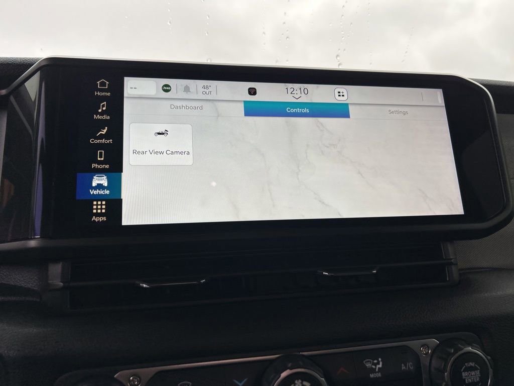 Used 2025 Jeep Wrangler Sport S image 20