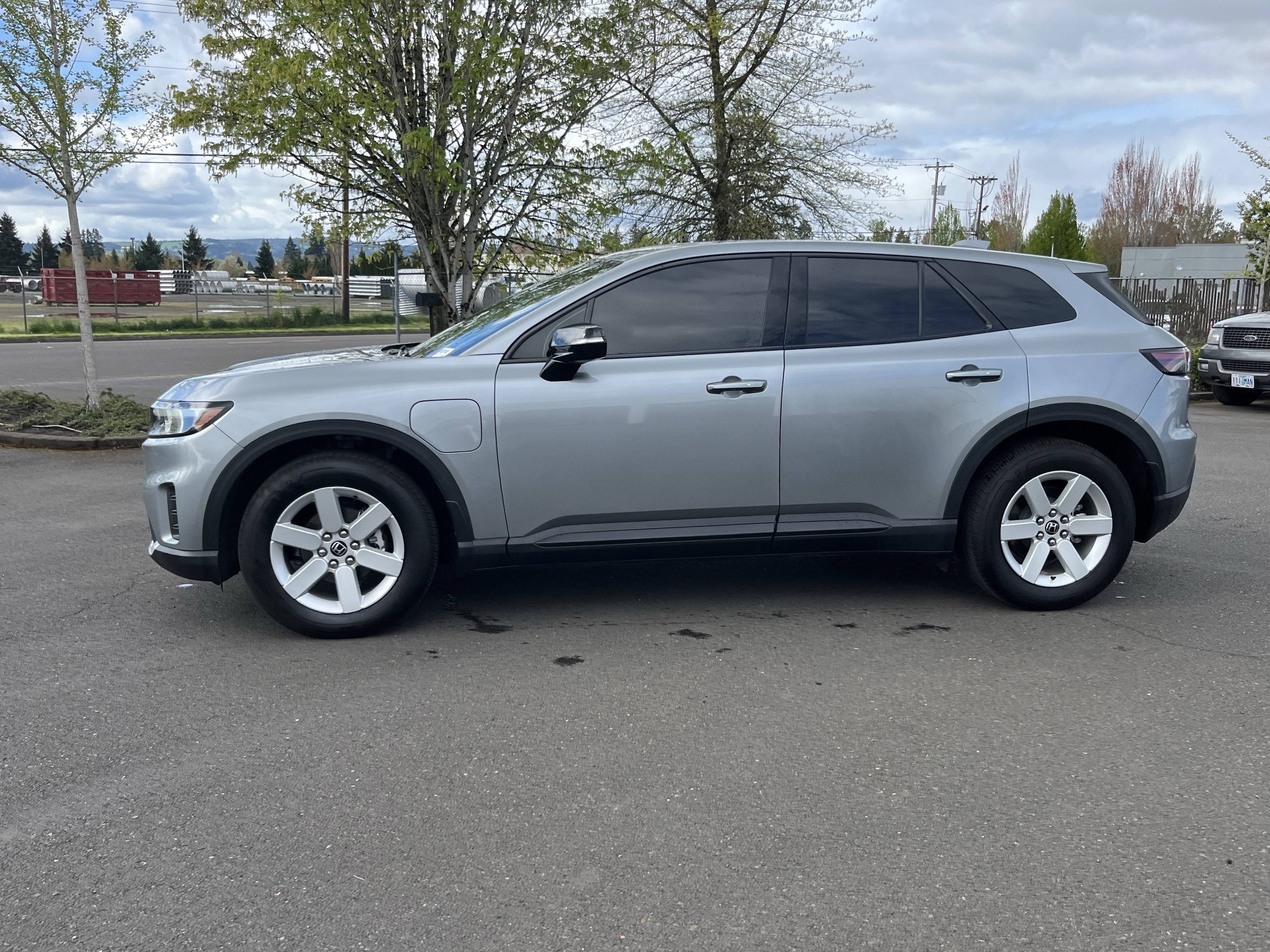 Used 2024 Honda Prologue EX image 2