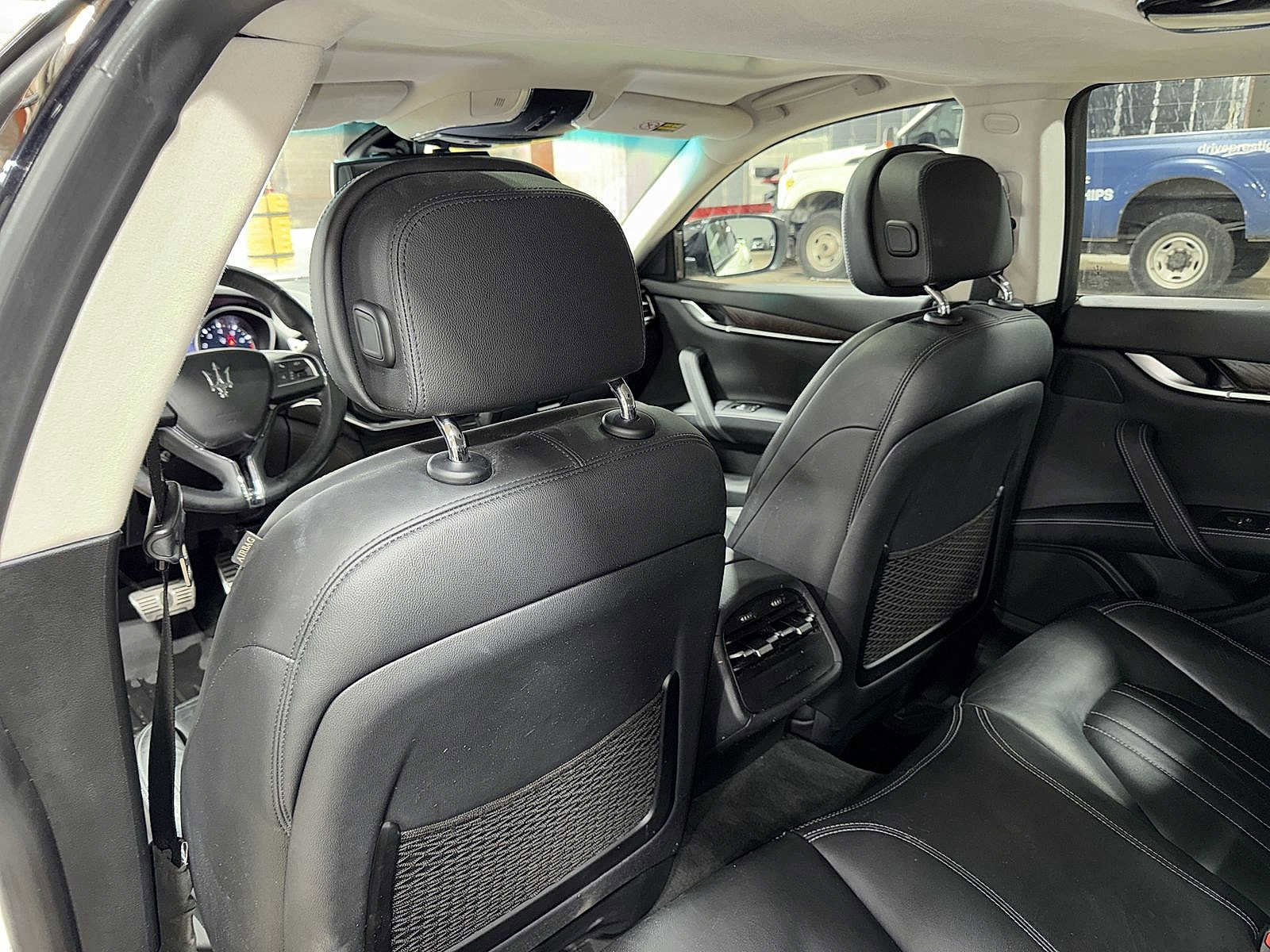 Used 2015 Maserati Ghibli S Q4 image 28