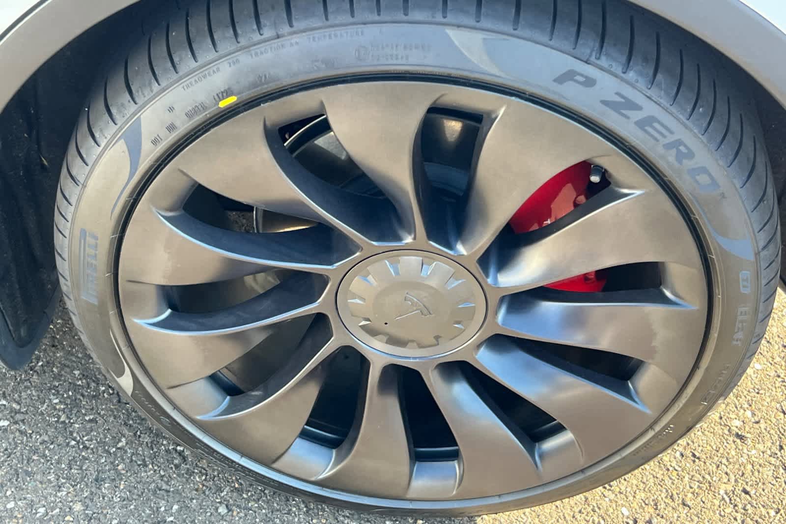 Used 2020 Tesla Model Y Performance AWD/4WD image 22