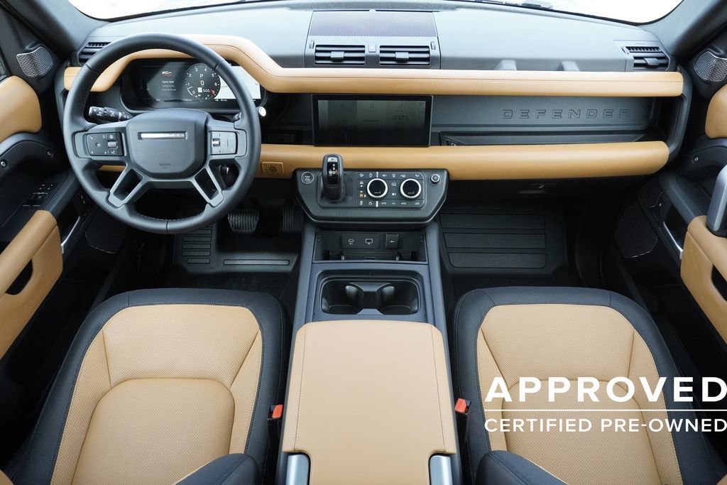 Used 2024 Land Rover Defender 90 X-Dynamic SE AWD/4WD image 9