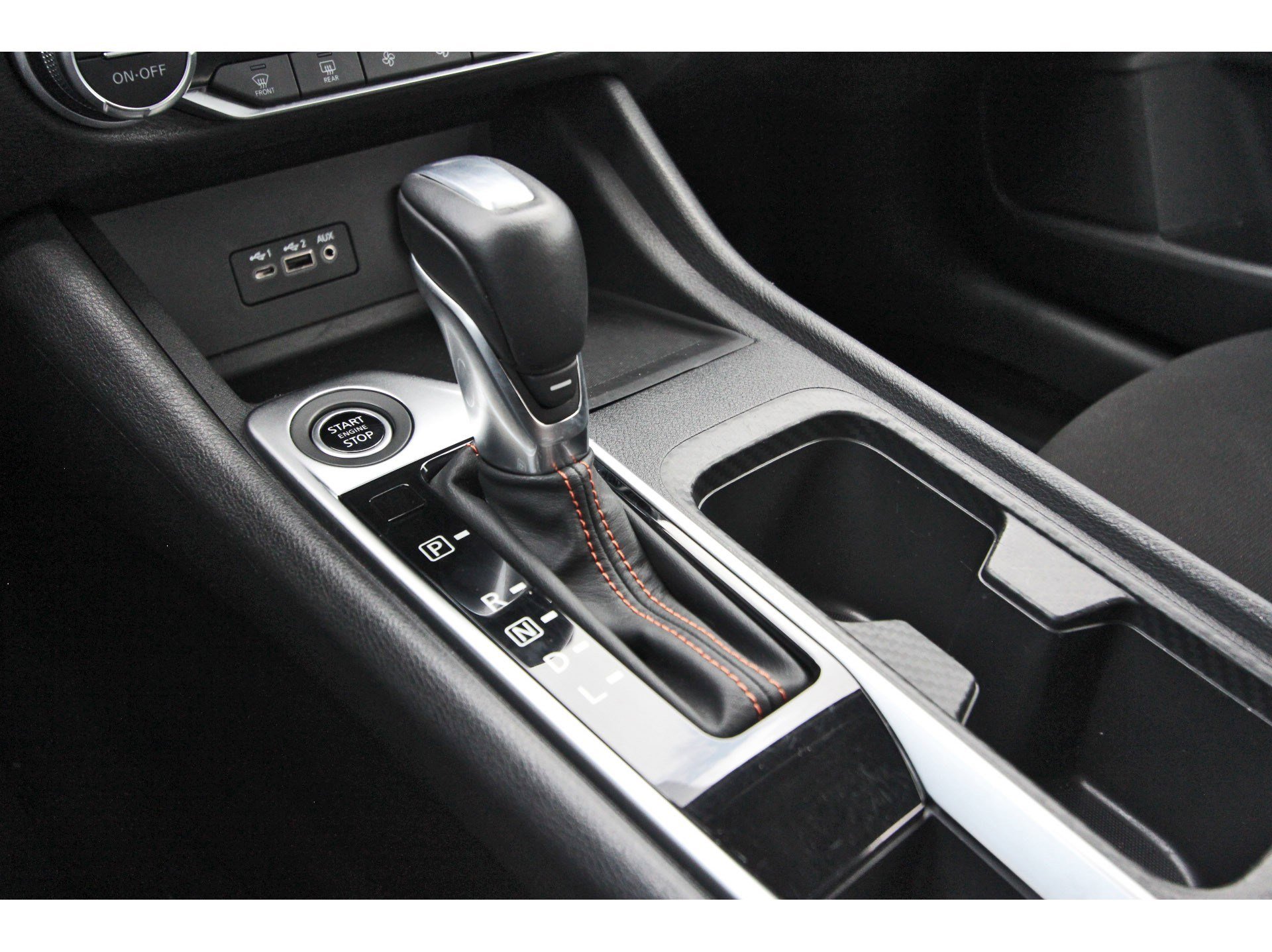 Used 2023 Nissan Sentra SR w/ Midnight Edition Package image 28