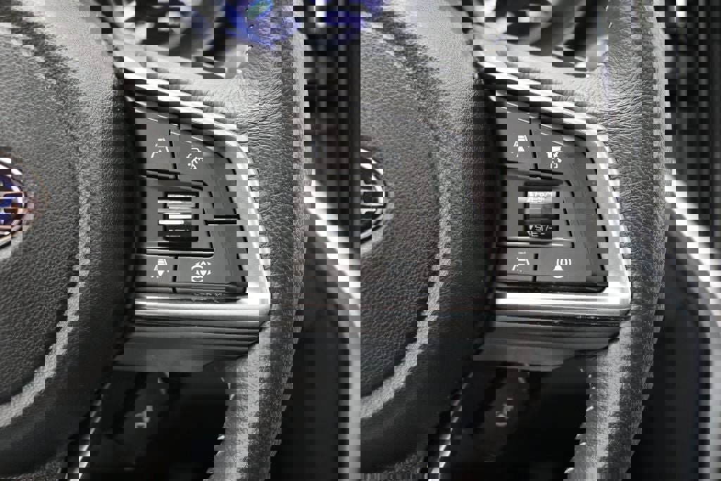 Used 2022 Subaru Ascent Limited w/ Technology Package image 22