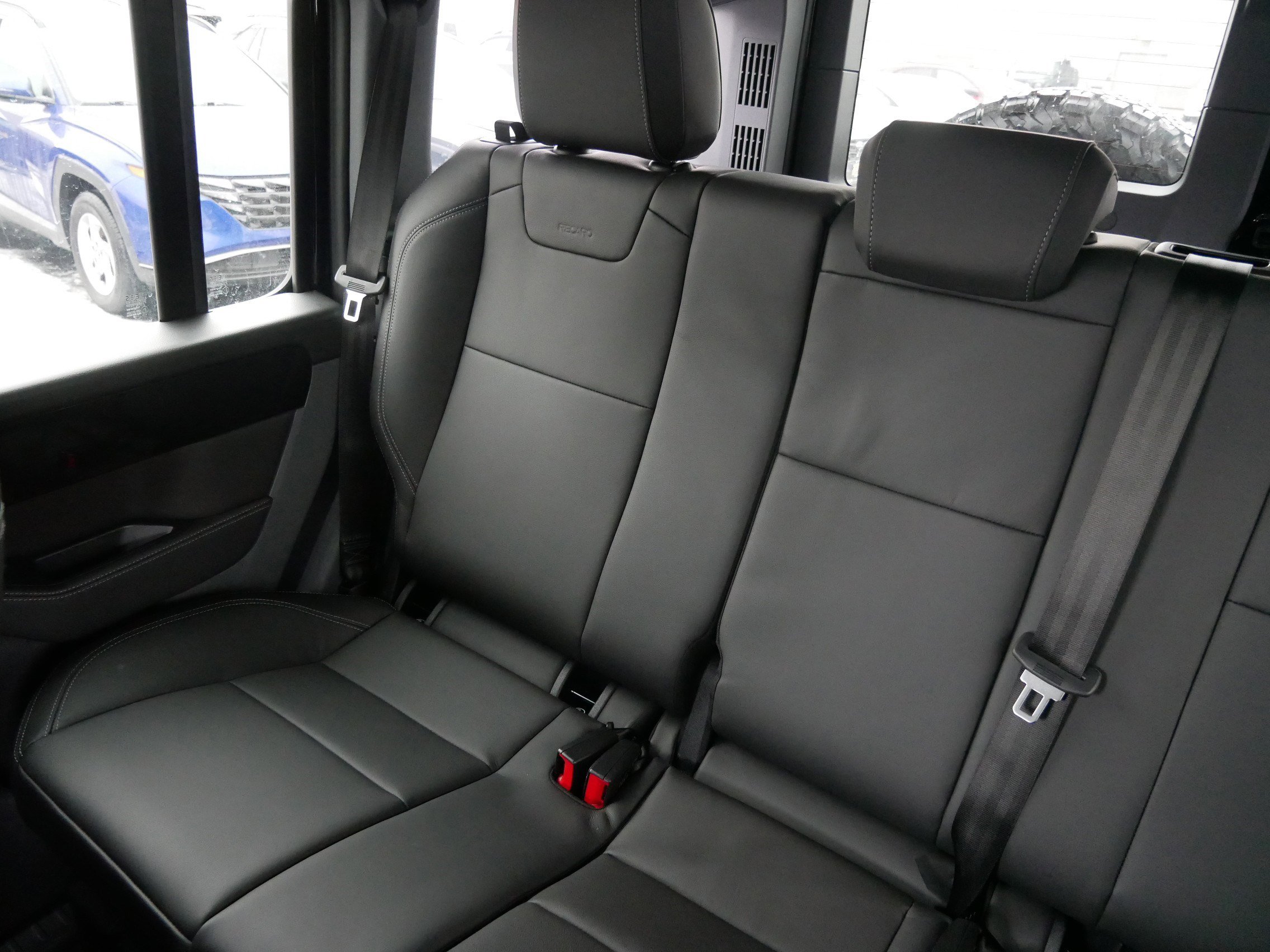 New 2026 INEOS Grenadier Fieldmaster Edition image 12