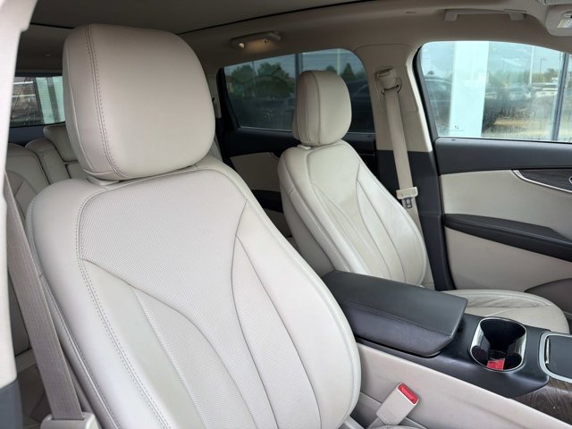 Certified 2020 Lincoln Nautilus Reserve w/ Equipment Group 201A FWD image 18