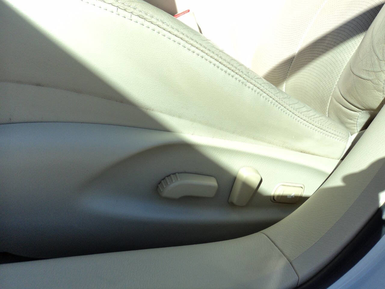 Used 2013 INFINITI M37 x w/ Premium Pkg image 18