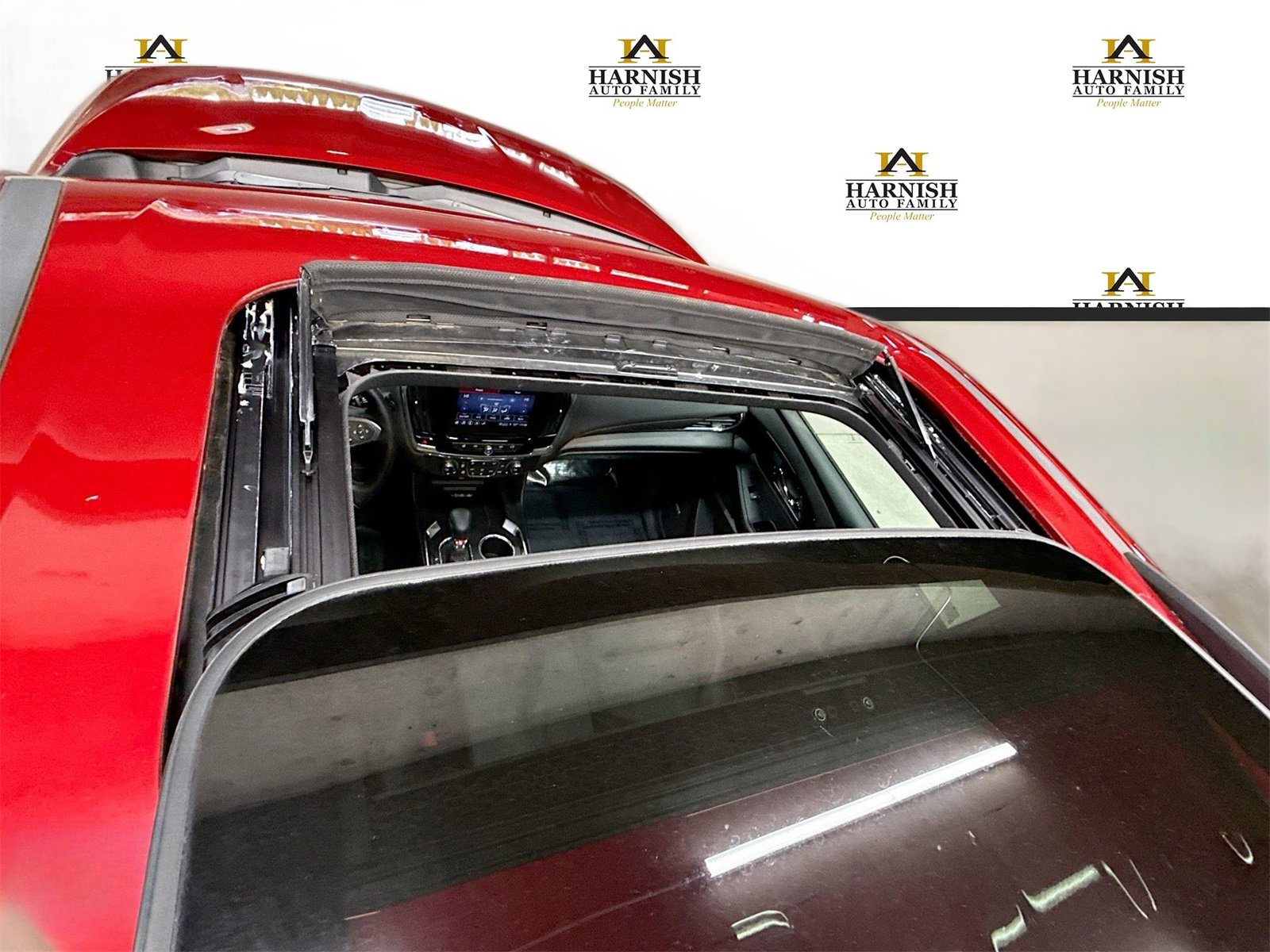 Used 2023 Chevrolet Traverse RS w/ LPO, Floor Liner Package image 23