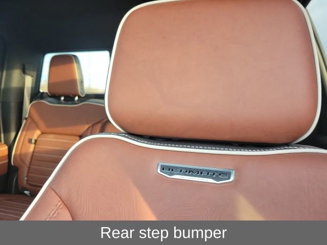 Used 2025 GMC Sierra 2500 Denali Ultimate image 12