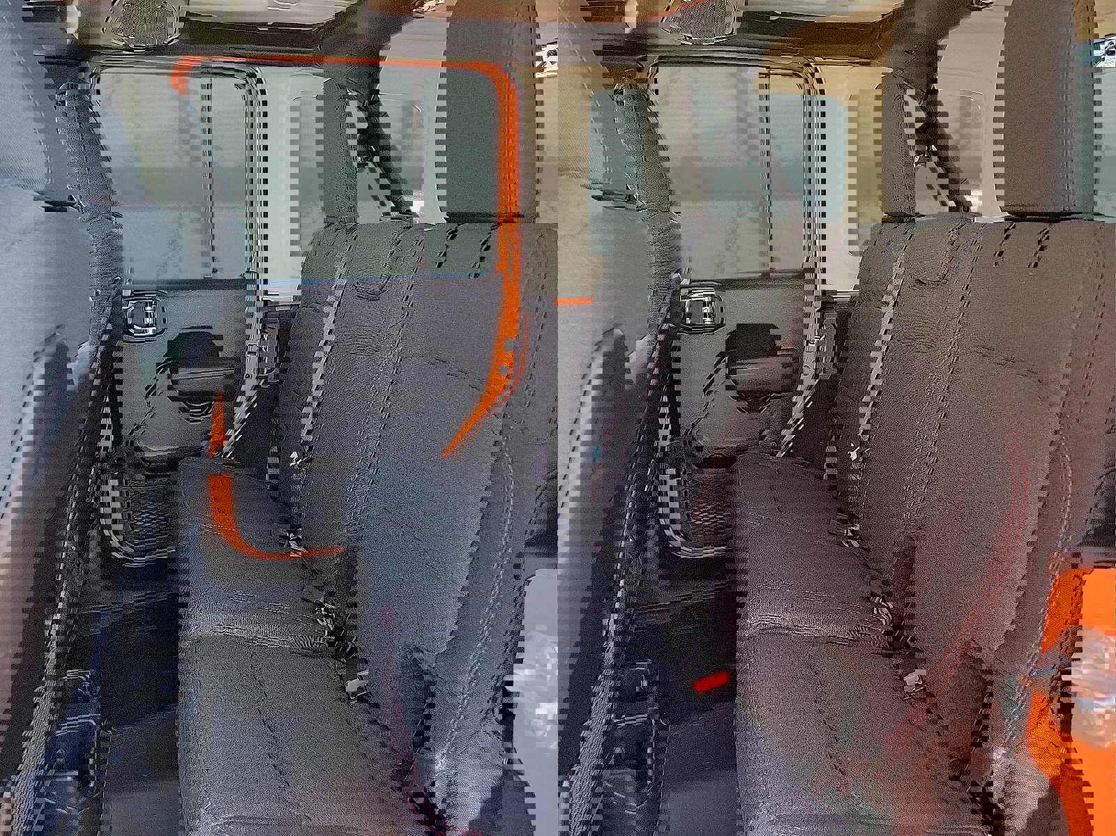 New 2025 Jeep Wrangler Unlimited Rubicon w/ Convenience Group image 8