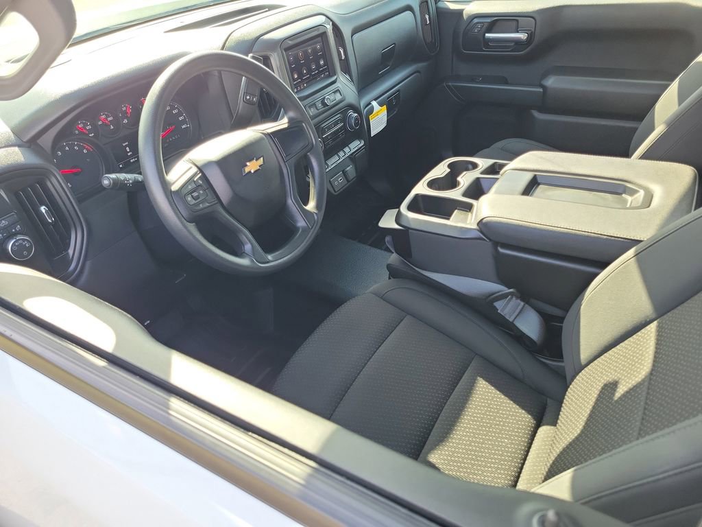 Used 2026 Chevrolet Silverado 1500 W/T w/ WT Value Package image 3