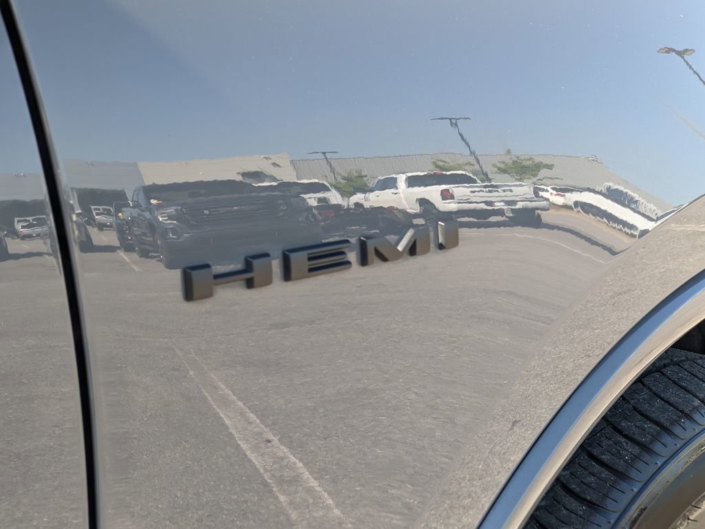 Used 2022 Dodge Durango R/T image 23