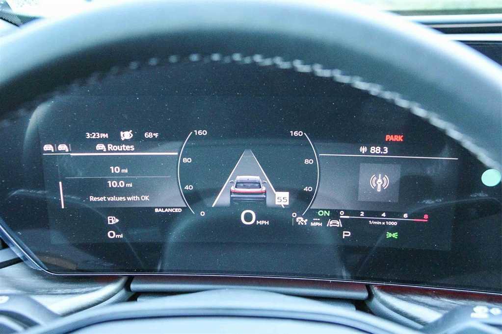 New 2025 Audi Q5 Premium Plus image 24