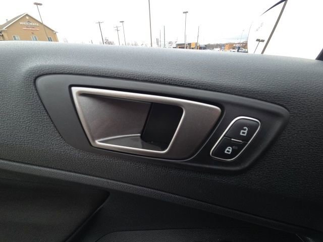 Certified 2020 Ford EcoSport SE w/ SE Convenience Package image 18