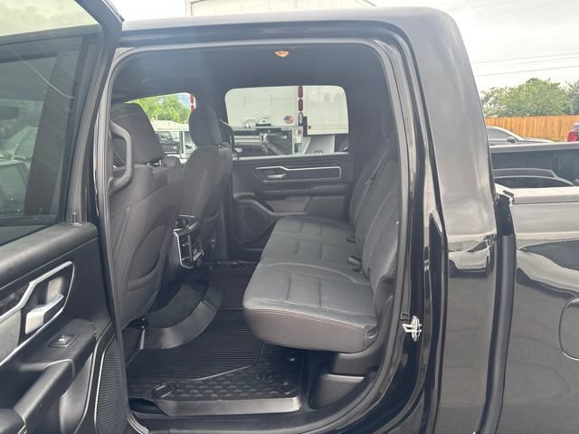 Used 2022 RAM 1500 Big Horn AWD/4WD image 32