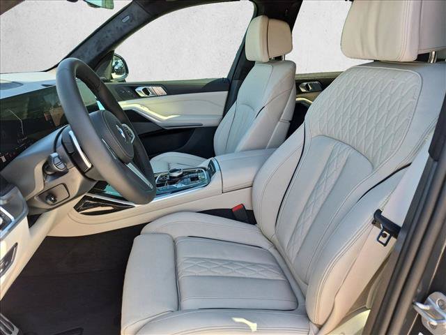 New 2027 BMW X7 xDrive40i w/ Executive Package AWD/4WD image 4