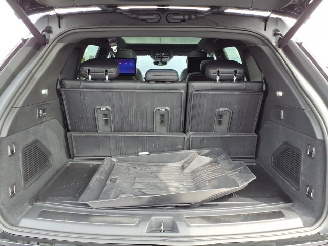 Certified 2026 Cadillac Escalade IQ Sport 1 w/ LPO, Floor Liner Package AWD/4WD image 20