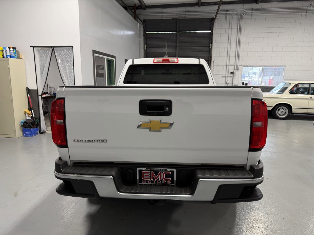 Used 2016 Chevrolet Colorado W/T w/ WT Convenience Package AWD/4WD image 6
