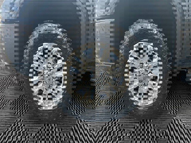 Used 2020 GMC Sierra 2500 Denali w/ Denali Ultimate Package image 14