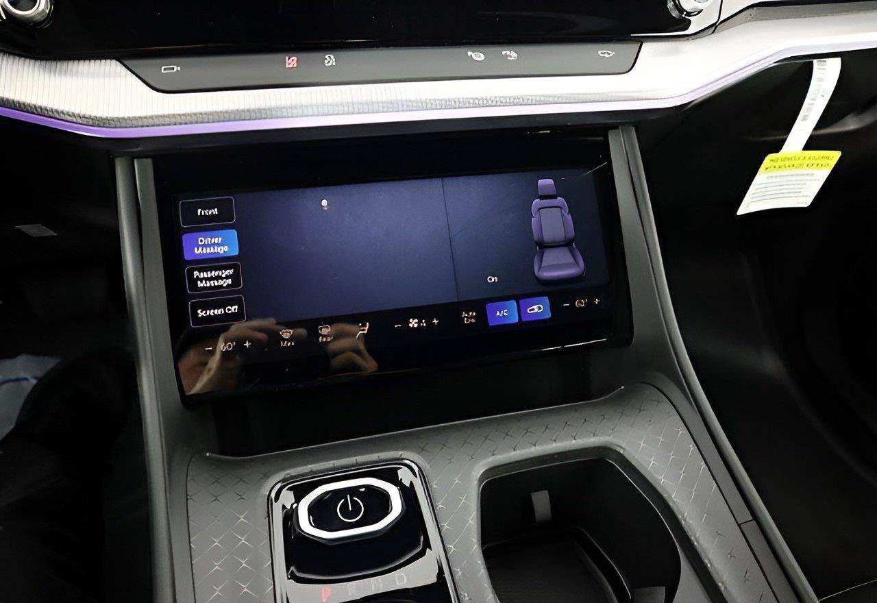 New 2025 Jeep Wagoneer S Limited AWD/4WD image 14