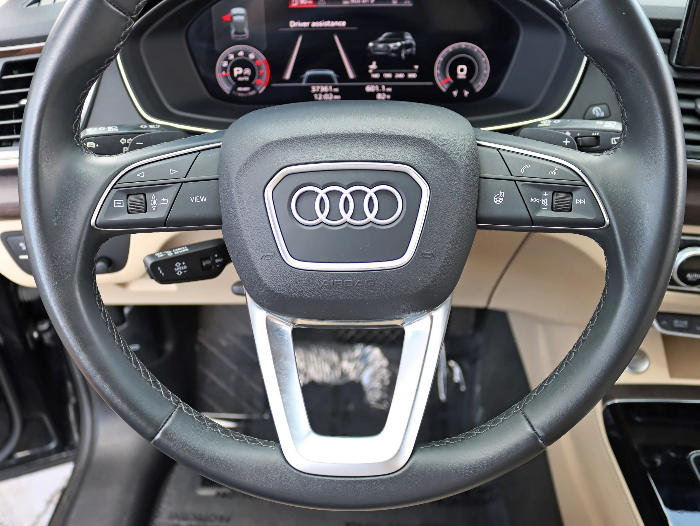 Used 2022 Audi Q5 2.0T Premium Plus w/ Premium Plus Package AWD/4WD image 19