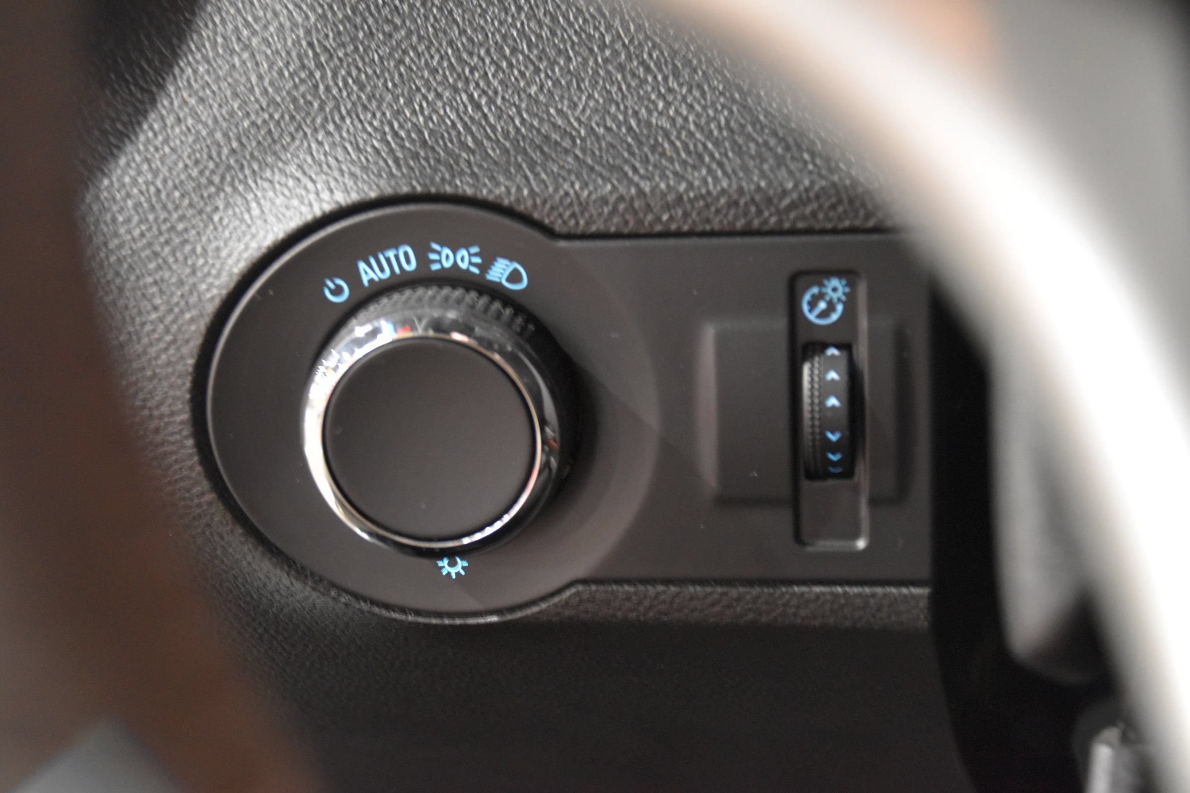 Used 2014 Chevrolet Camaro Z/28 RWD image 50