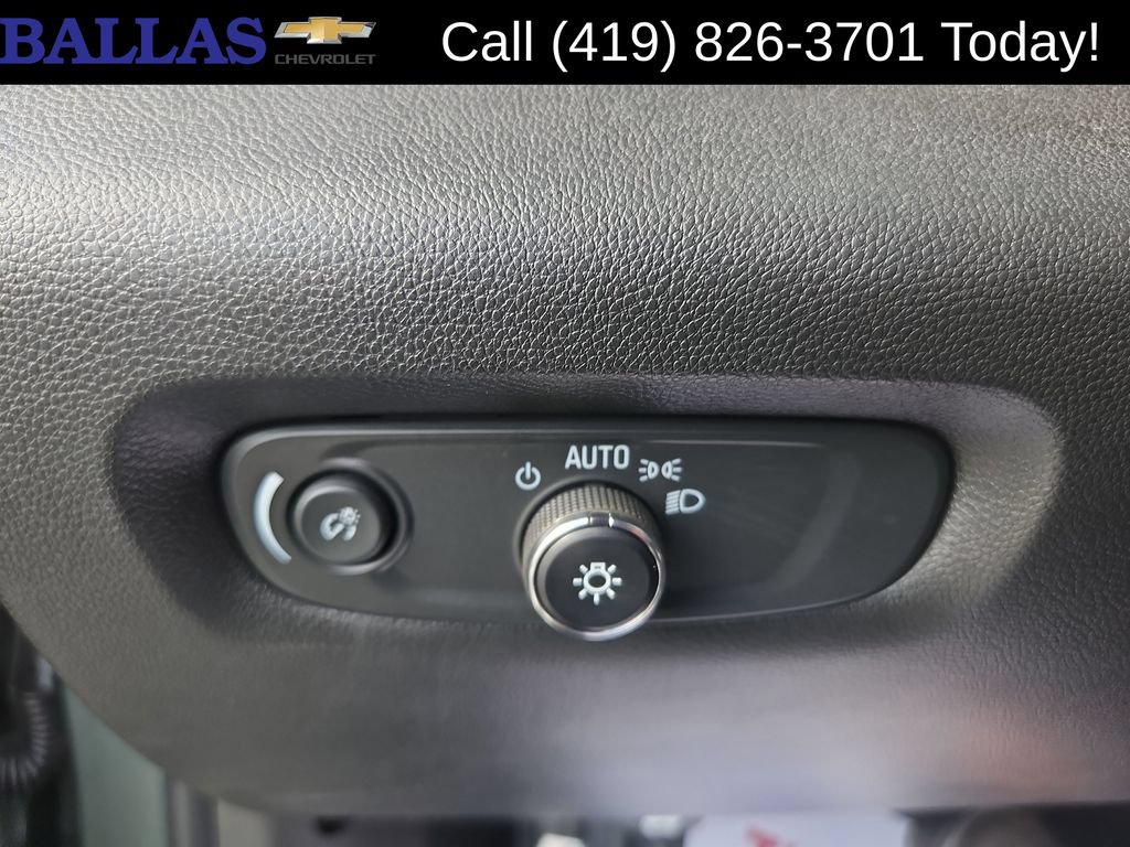 Certified 2022 Chevrolet Traverse LT FWD image 21