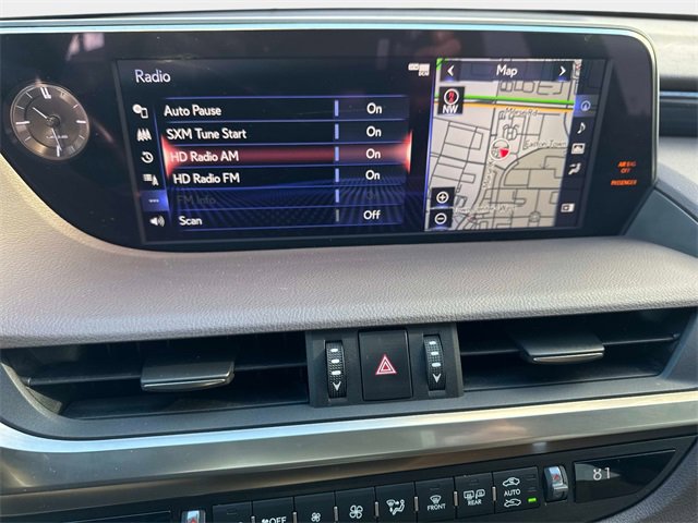 Used 2020 Lexus ES 300h w/ Premium Package image 19