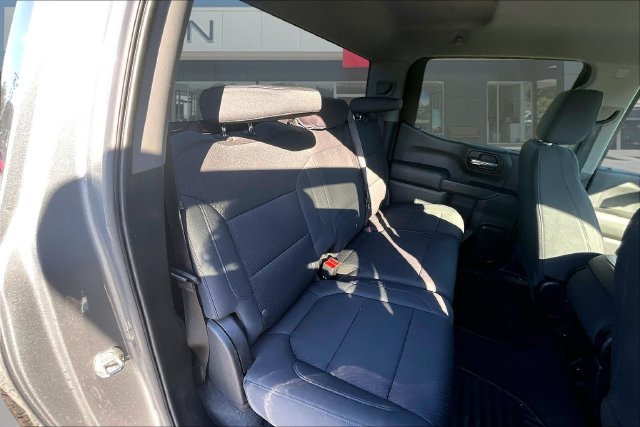 Used 2020 Chevrolet Silverado 1500 Custom w/ Custom Value Package AWD/4WD image 26
