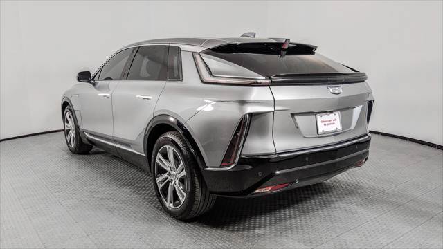 Used 2024 Cadillac Lyriq Tech RWD image 6