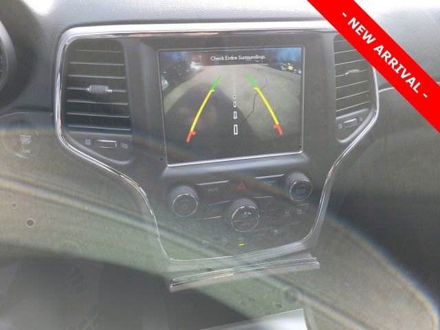 Used 2018 Jeep Grand Cherokee Altitude image 10