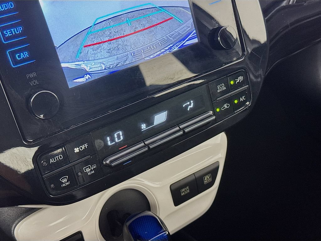 Used 2016 Toyota Prius Two FWD image 18