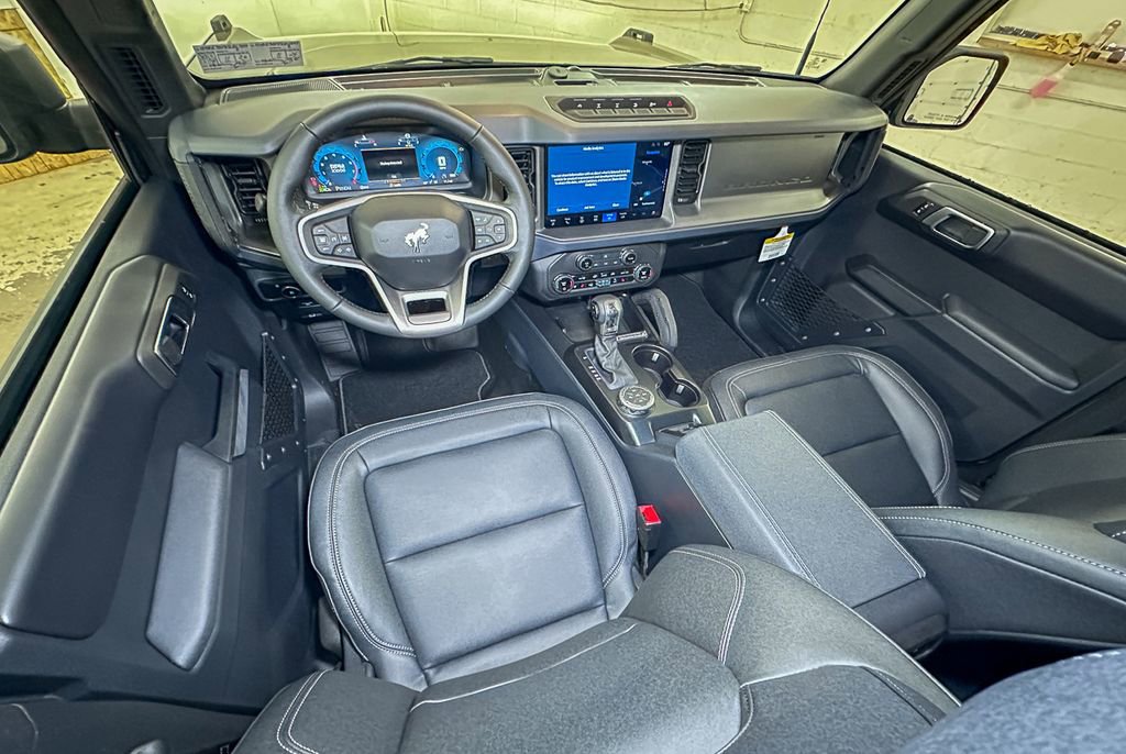New 2025 Ford Bronco Badlands w/ Sasquatch Package image 9