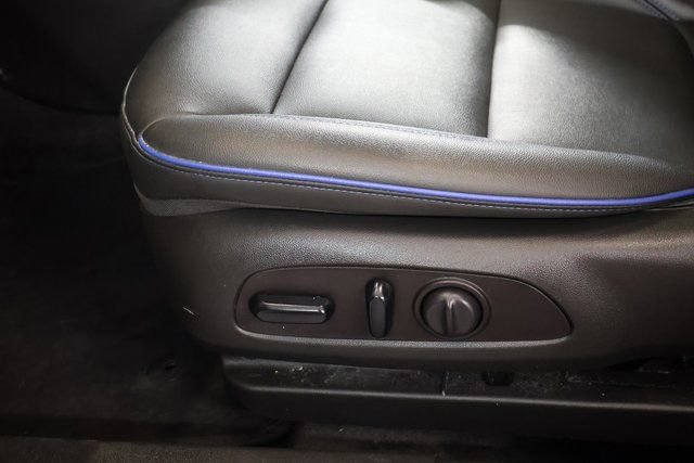 Used 2025 Buick Envista Sport Touring w/ Convenience I Package FWD image 15