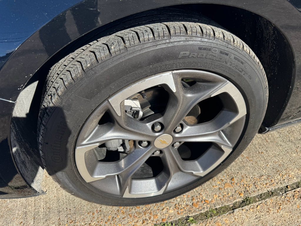 Used 2024 Chevrolet Malibu LT image 9