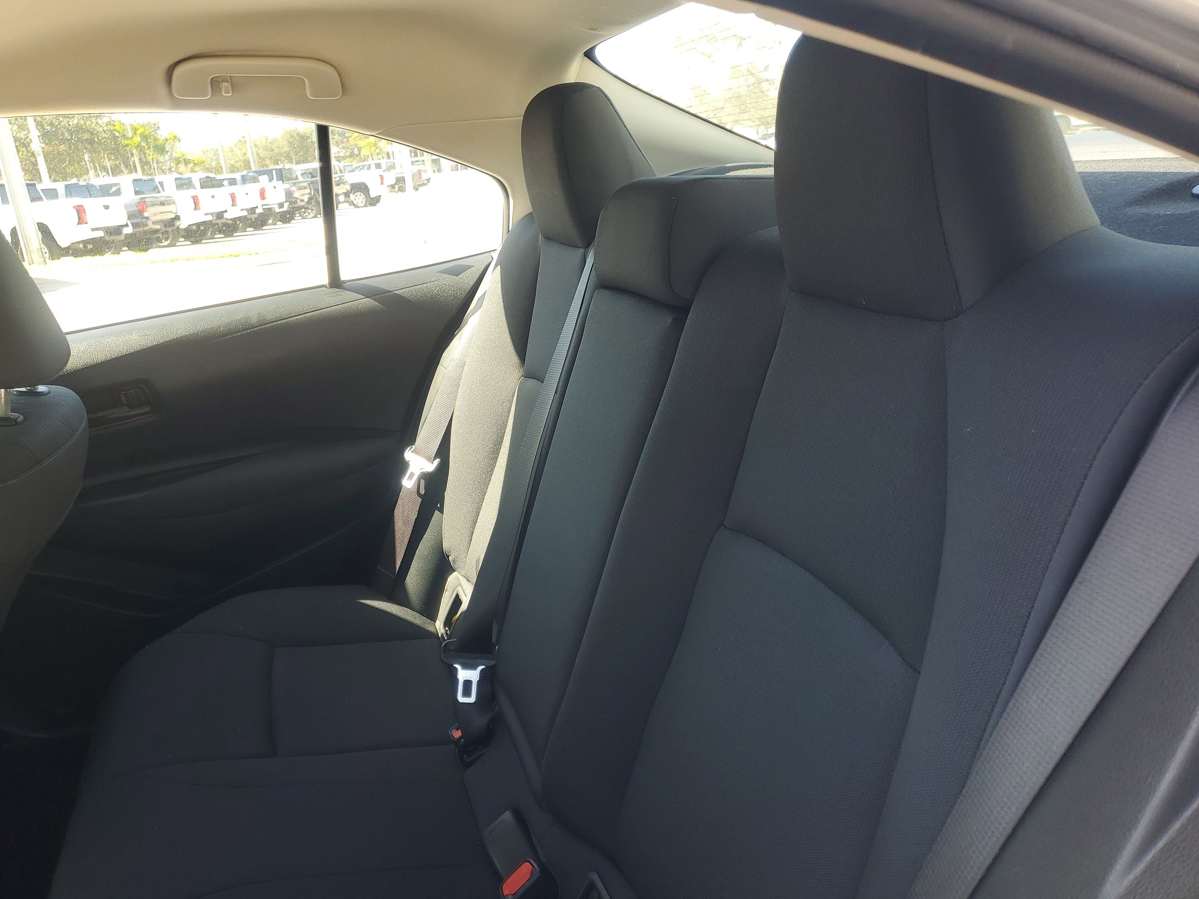 Used 2023 Toyota Corolla LE image 13