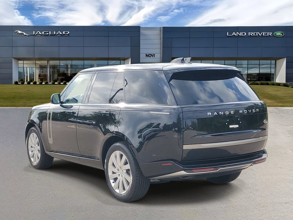 Used 2023 Land Rover Range Rover SE AWD/4WD image 4