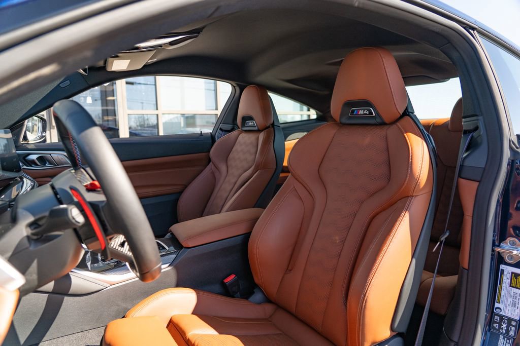 Used 2026 BMW M4 xDrive Competition w/ Executive Package image 15