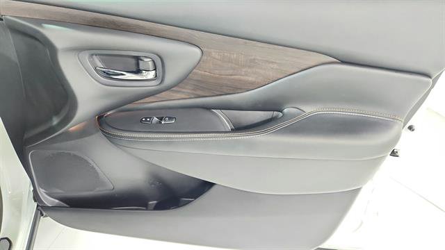 Used 2024 Nissan Murano Platinum w/ Cargo Package image 28