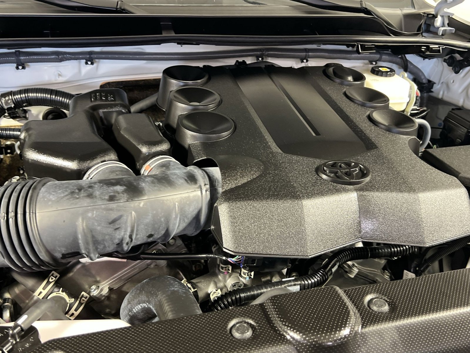 Used 2023 Toyota 4Runner Limited image 30