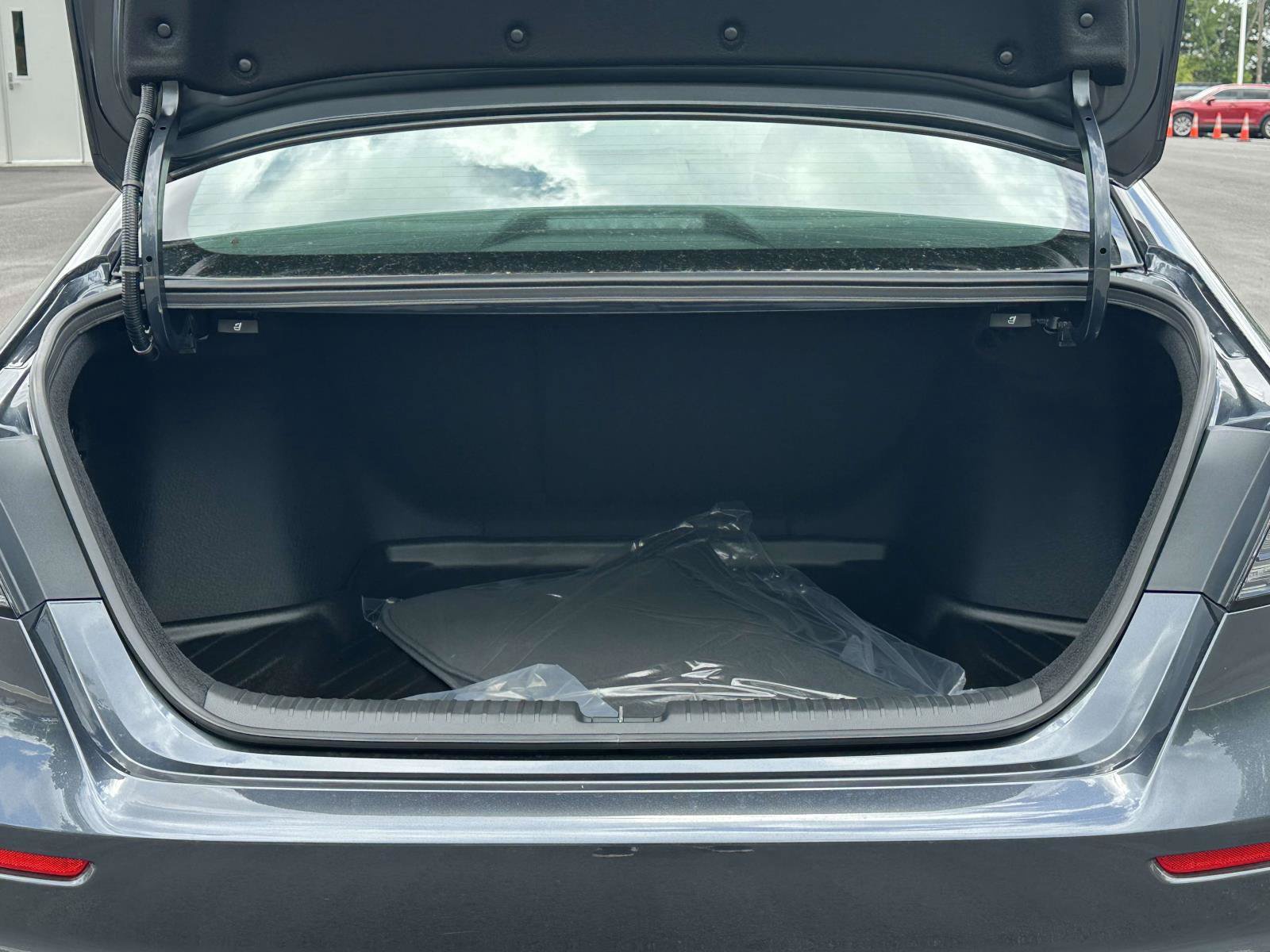 New 2026 Honda Accord SE image 8