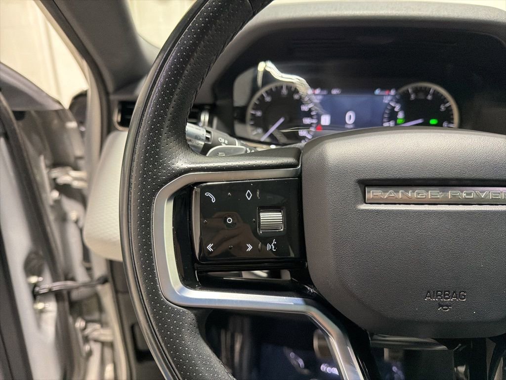 Used 2022 Land Rover Range Rover Evoque R-Dynamic S image 24