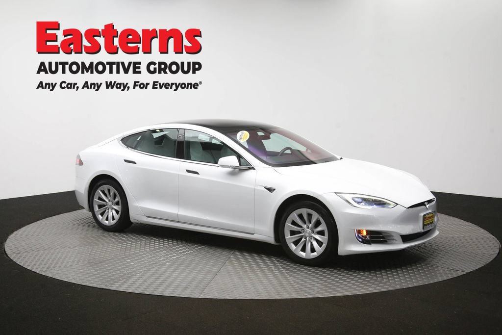 Used 2018 Tesla Model S 75D AWD/4WD image 32
