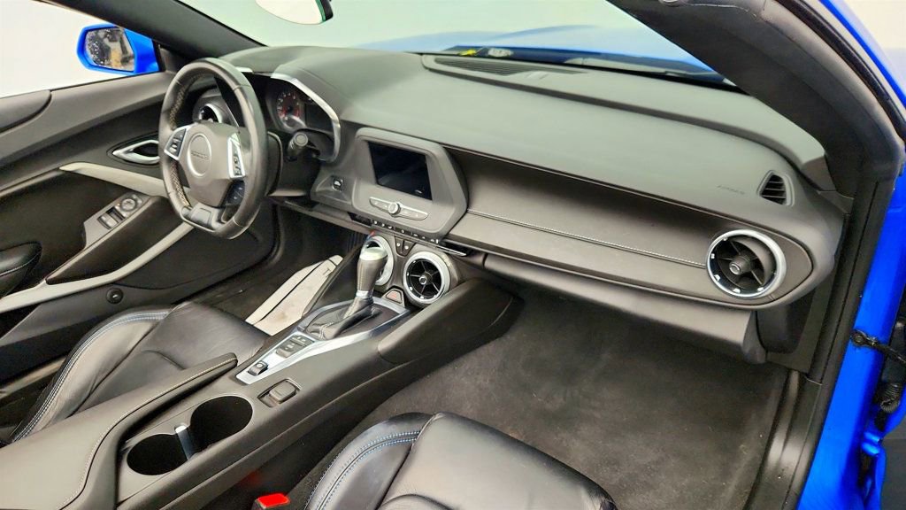 Used 2024 Chevrolet Camaro LT image 25