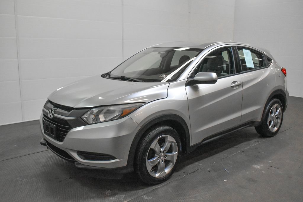 Used 2016 Honda HR-V LX image 3