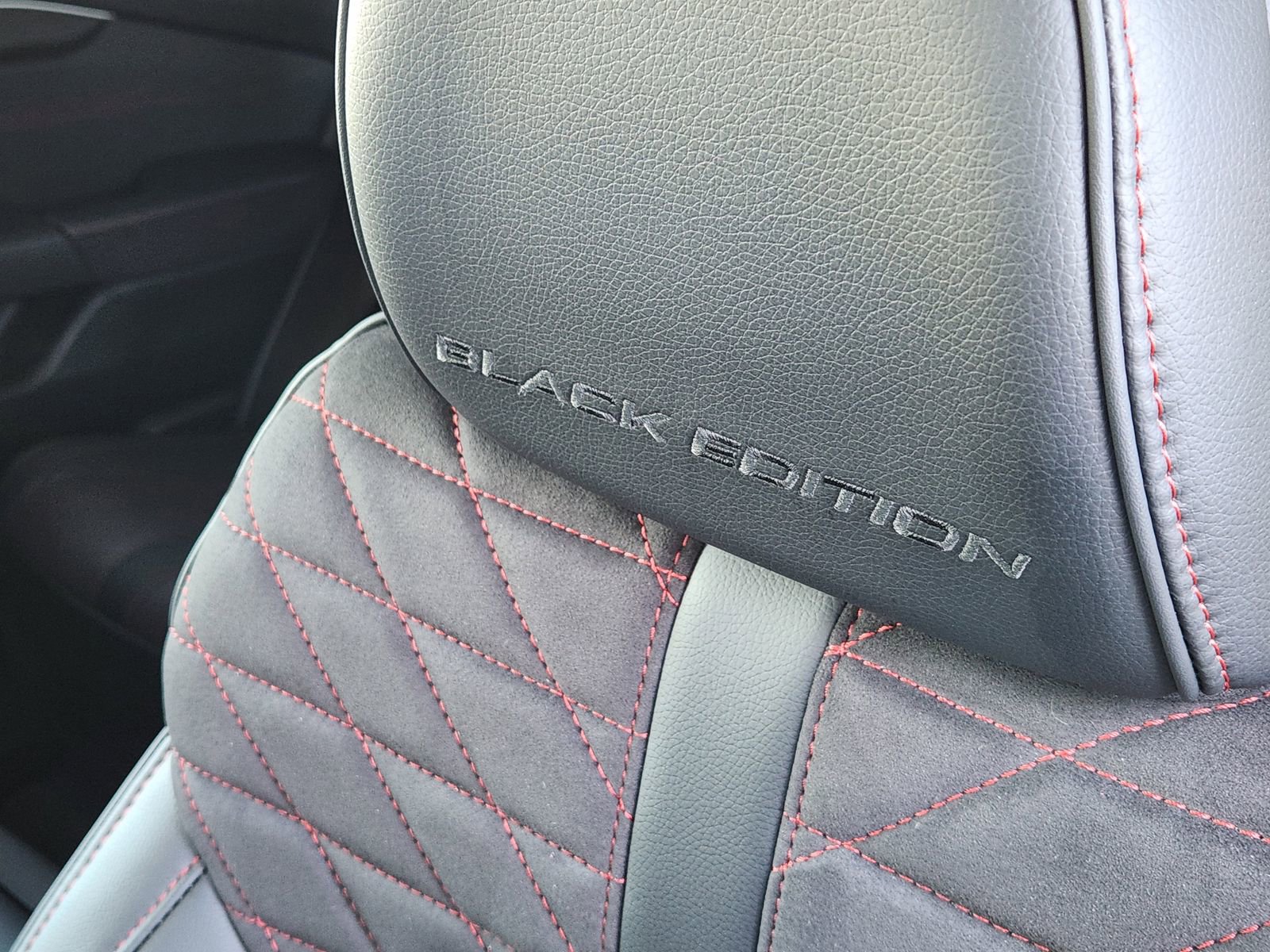 New 2026 Honda Pilot Black Edition image 18