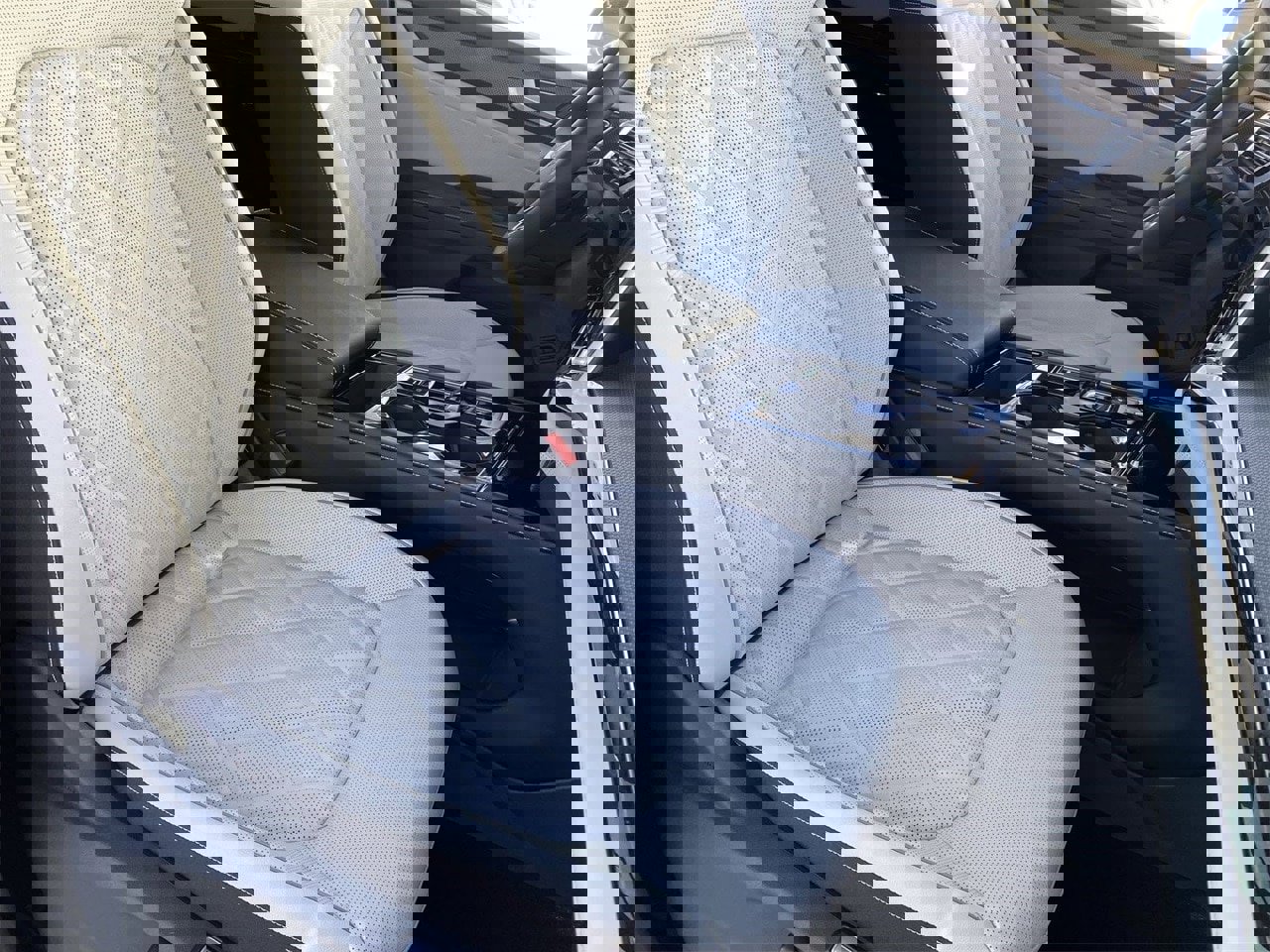 New 2026 Volkswagen Atlas Cross Sport SEL Premium R-Line image 7